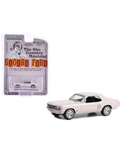 1967 Ford Mustang Coupe Diecast Model Car 1/64 Hobby Exclusive Greenlight Bermuda Sand