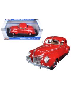 1939 Ford Deluxe Tudor Diecast Model Car Red 1/18 Scale by Maisto