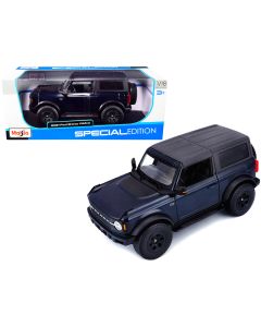 2021 Ford Bronco Wildtrak 1/18 Diecast Model Car Dark Blue Metallic Special Edition by Maisto