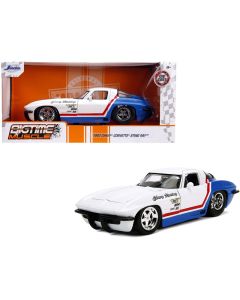 1963 Chevrolet Corvette Stingray 1/24 Diecast Model Car - White Blue Red Stripe