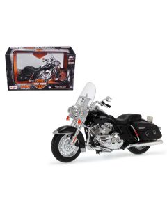 2013 Harley Davidson FLHRC Road King Classic Black 1/12 Diecast Model by Maisto