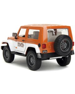 2017 Jeep Wrangler Orange Metallic Diecast Figure Hollywood Rides Jada Model Car