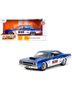 1970 Plymouth Road Runner Diecast Model Car 1/24 Candy Blue & White Bigtime Muscle