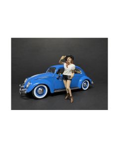 2023 American Diorama Partygoers Figurine for 1/24 Scale Models