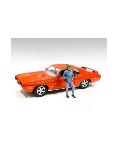 2023 Retro Female Mechanic IV Figurine for 1/24 Scale Models - American Diorama