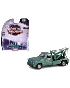 1967 Chevrolet C-30 Dually Tow Truck Holley Speed Shop 1/64 Diecast Model Greenlight