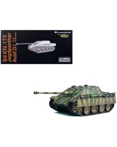 1945 Sd.Kfz.173 Jagdpanther Ausf.G1 Early Production Tank - NEO Dragon Armor 1/72 Model