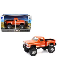 2023 Chevrolet Sport Step Side Pickup Truck Diecast Model 1:30 Orange Xtreme Off-Road