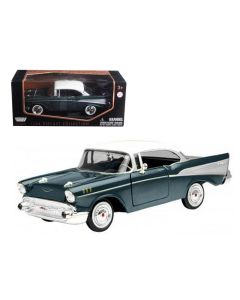 1957 Chevrolet Bel Air Green 1/24 Diecast Model Car Motormax Vintage Collectible