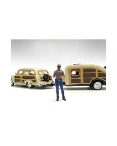 2023 Campers Figure 5 for 1/24 Scale Models by American Diorama