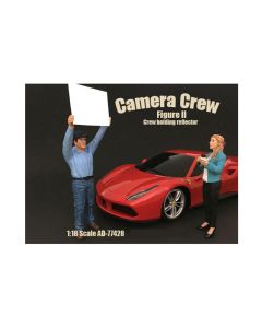 1:18 Scale Camera Crew Figure II Crew Holding Reflector by American Diorama