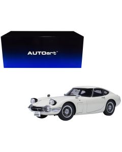1967 Toyota 2000GT RHD White 1/18 Scale Model Car by Autoart