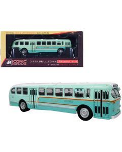 1952 CCF-Brill CD-44 Transit Bus Diecast Model 1/87 HO Scale Iconic Replicas