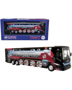 Diecast Model Van Hool CX-45 Coach Bus 1/87 by Iconic Replicas