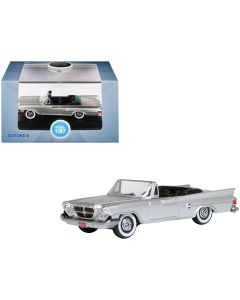1961 Chrysler 300G Convertible Diecast Model Car 1/87 HO Scale Sheffield Silver Metallic