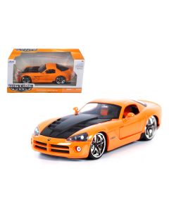 2008 Dodge Viper SRT10 Orange 1/24 Diecast Model Car - Jada Collectible