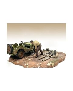 2023 4X4 Mechanic Figure for 1/18 Scale Models by American Diorama