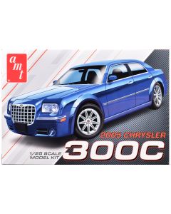 2005 Chrysler 300C Model Kit 1/25 Scale AMT Skill 2 Classic Car Model