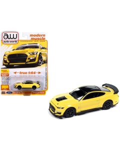 2021 Ford Mustang Shelby GT500 Diecast Model Car 1/64 Carbon Fiber Track Pack Grabber Yellow