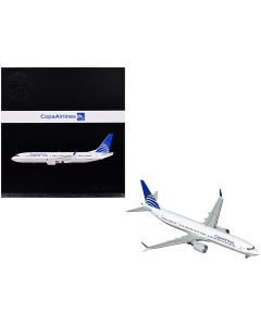 2023 Boeing 737 MAX 9 Copa Airlines Diecast Model 1/200 Gemini 200 Blue Tail