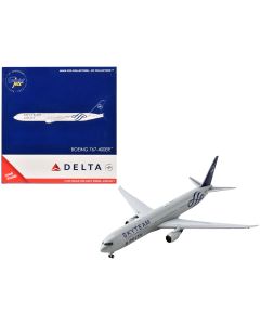 2023 Boeing 767-400ER Diecast Model - Delta Air Lines Skyteam 1/400 Scale, Gray Metallic