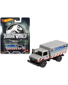 2015 Hot Wheels Diecast Model Car Mercedes-Benz Unimog U 1300 L Mobile Veterinary Unit Jurassic World