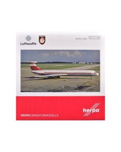 2023 Ilyushin IL-62M Diecast Model Aircraft 1/200 German Luftwaffe White Red Stripes