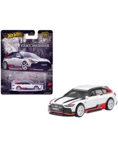2023 Audi RS 6 Avant Diecast Model Car White Stripes Hot Wheels Fast Wagons
