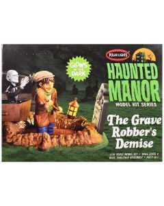 2023 Haunted Manor Diorama Set - Skill 2 Model Kit, 1/12 Scale, Polar Lights